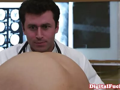 Rachael Madori In Mijn Zusters Hete Vriend video (Mr. Pete, Rachael sm sexfilmpjes Rae)