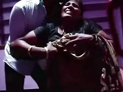 Zuig gratis bondage films op mijn buskerballen