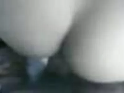 Wash Me Please video (Angela bondage filmpje Crystal, Raven)