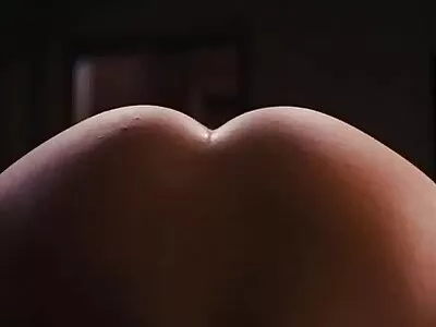 London Keyes bdsm bondage porno & John Strong in ondeugend kantoor